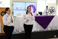 Organizadoras del evento.